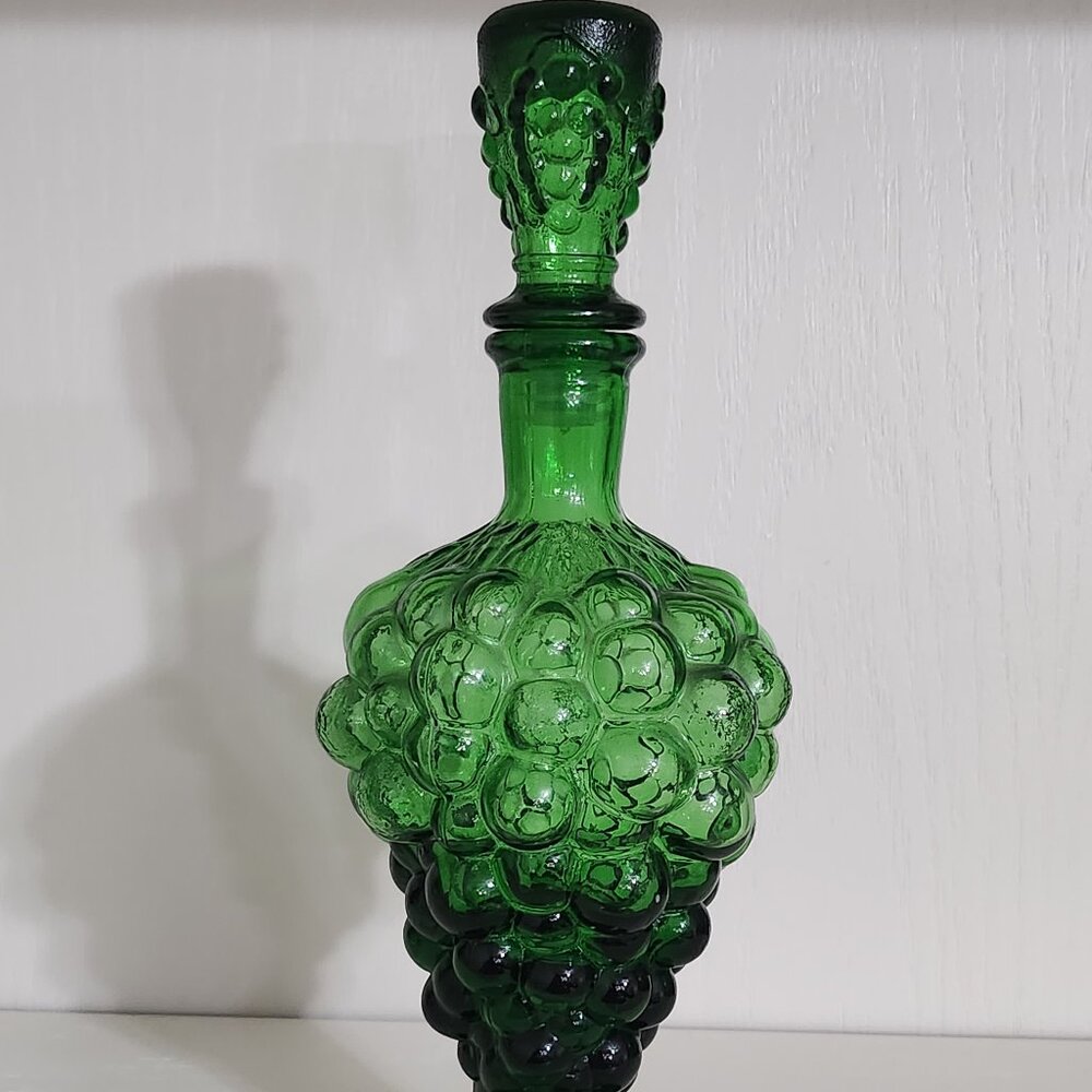 Vintage Italian MCM Emerald Green Glass Clustered Grape Decanter Made In Italy